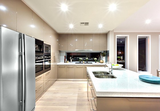 gloss kitchen