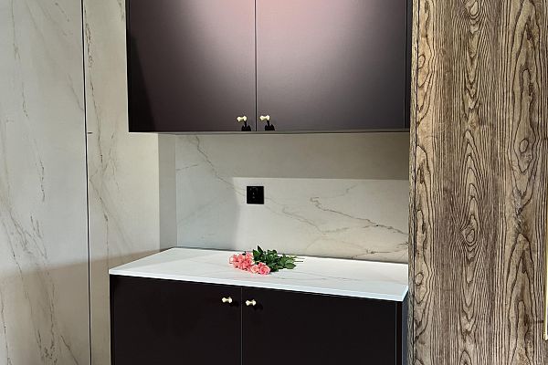 8866M Burgundy Red Metallic - Prestige Decor