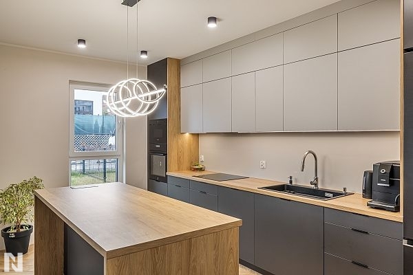 Ash Grey 84384 - Altre Kuchnie