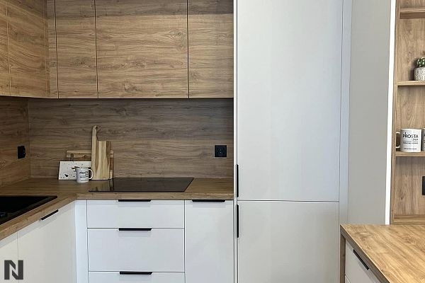 Arctic White 11082 - Prosta Linia