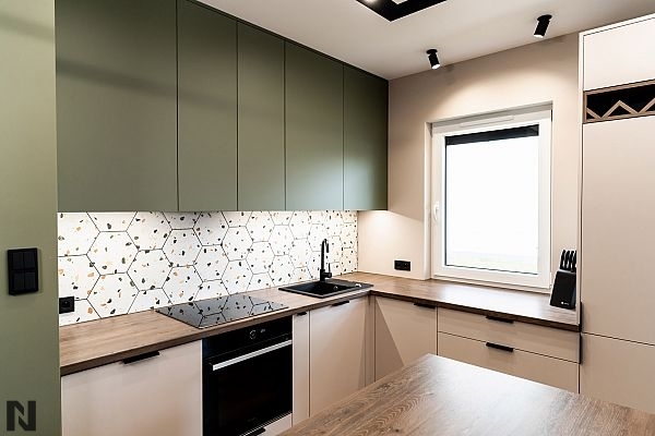 Acrylux Matte Anti-fingerprint Light Grey 85468M and Olive Metallic 8856 - Łukasz Topolski, Meble Exite